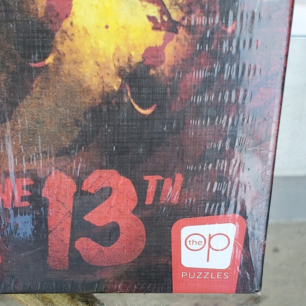 New Friday The 13th Jason Voorhees Mask 1,000 Piece Puzzle - Picture 2 of 7